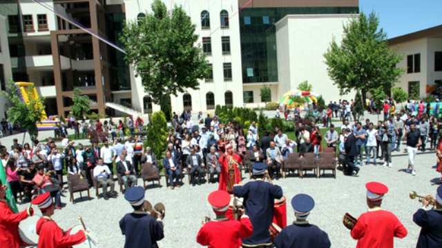 Bursa Orhangazi Üniversitesi'nde Kültür ve Sanat Festivali