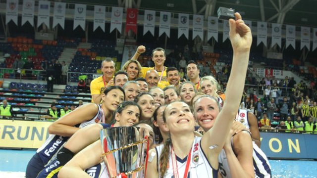 Eczacıbaşı Vitra: 3 – Fenerbahçe Grundig: 1